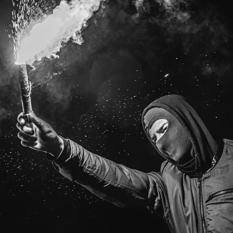 Tutti i colori del nero. L’estrema destra e i fondamenti della democrazia europea